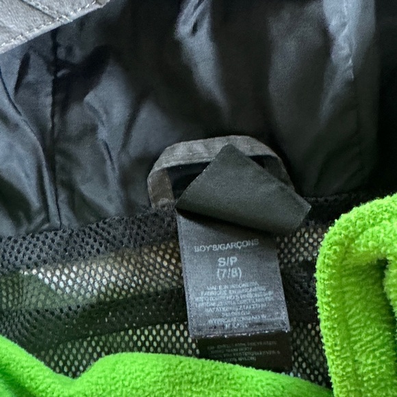 The North Face Kids 2 in 1 Hyvent Jacket - Picture 4 of 10